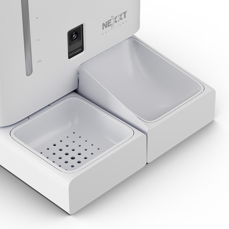 Nexxt Home Smart Pet Feeder and water dispenser with 2K camera 1