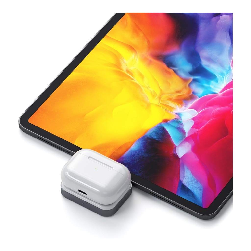 Satechi USB-C WIRELESS Charging Dock for Airpods - ST-TCWCDM